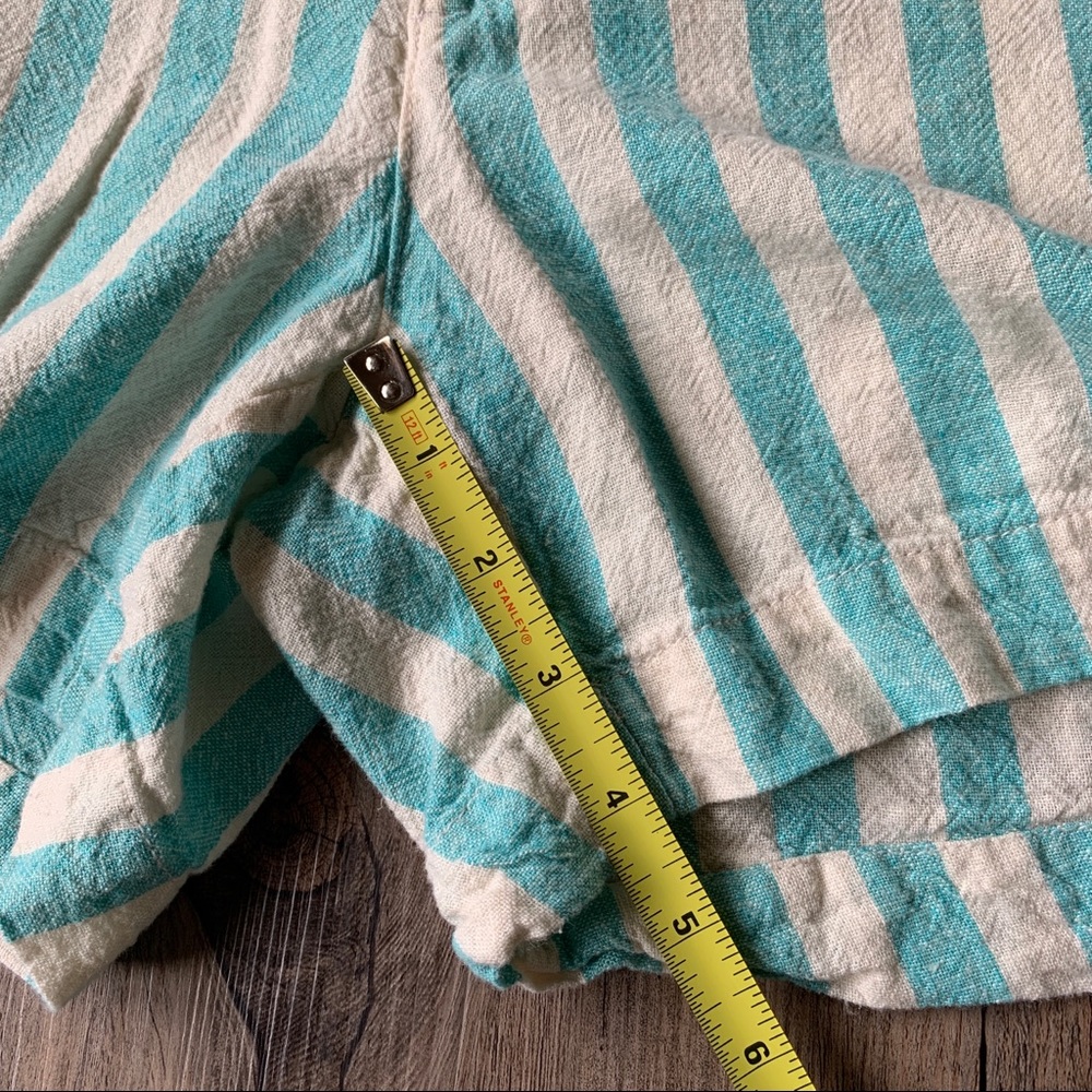 Old Navy | Everyday Striped Shorts - Picture 8 of 13